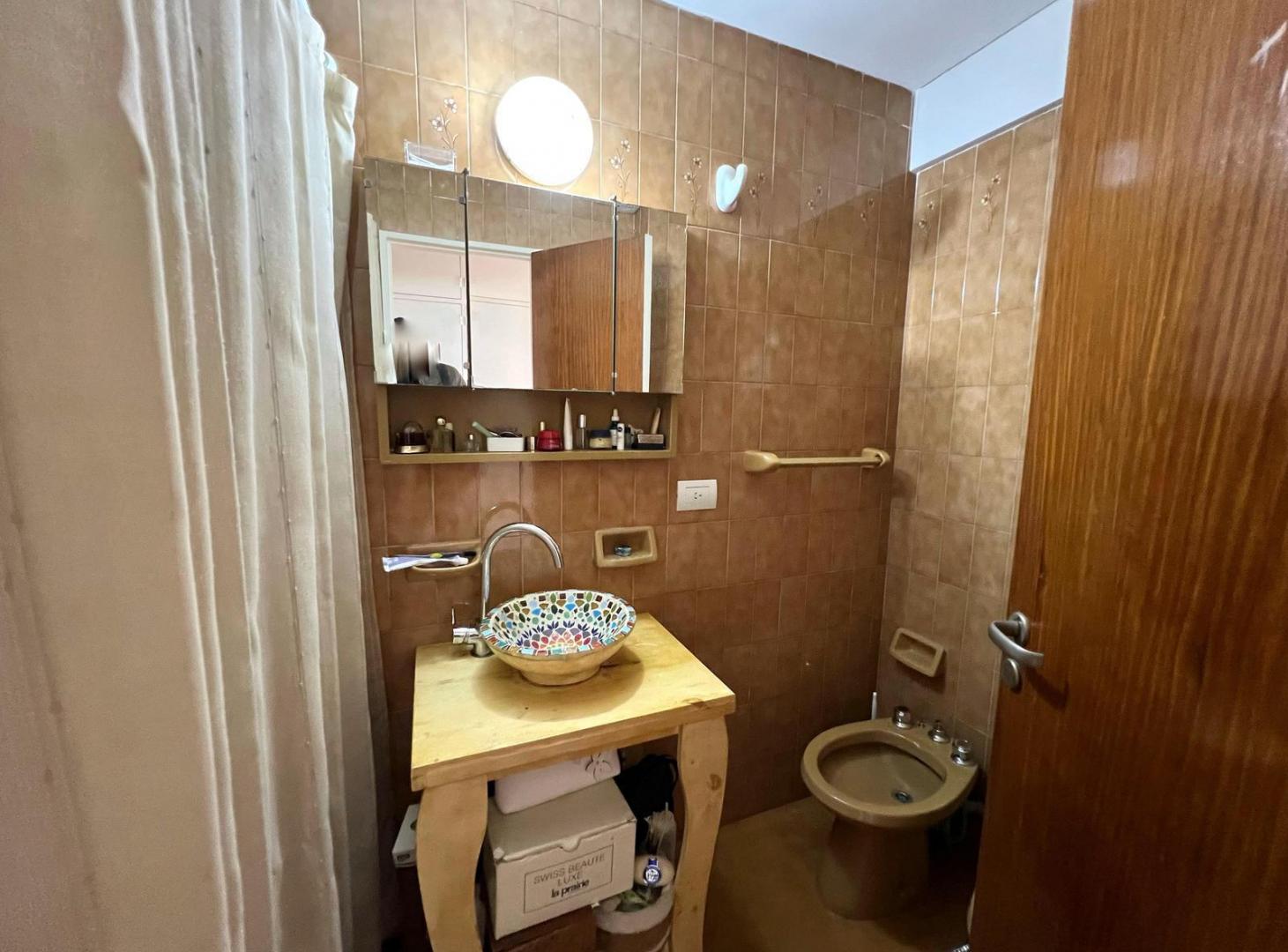 Foto de Departamento 2 ambientes con cochera en venta en Martinez, imagen 4