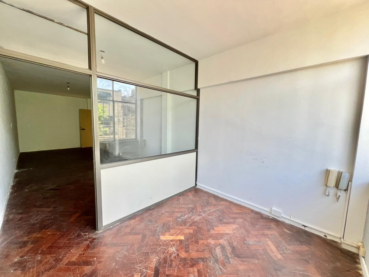 Foto de Oficina de 2 ambientes en venta en Martinez, imagen 1