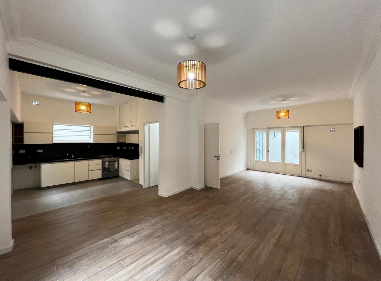 Foto de PH de 2 ambientes en venta en Martínez, imagen 1