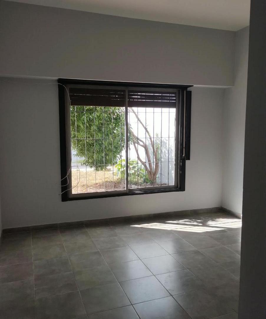 Foto de Casa 3 ambientes en alquiler en Villa Adelina, imagen 4