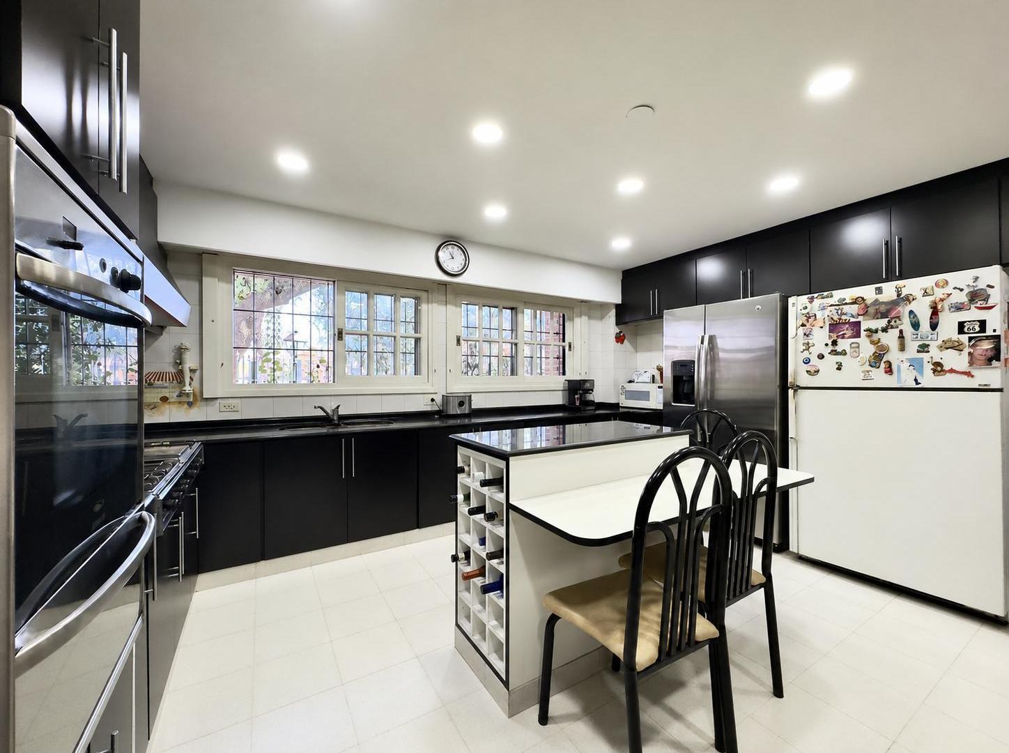 Foto de Casa de 9 ambientes con dos dependencias y sala de juegos en venta en, imagen 3