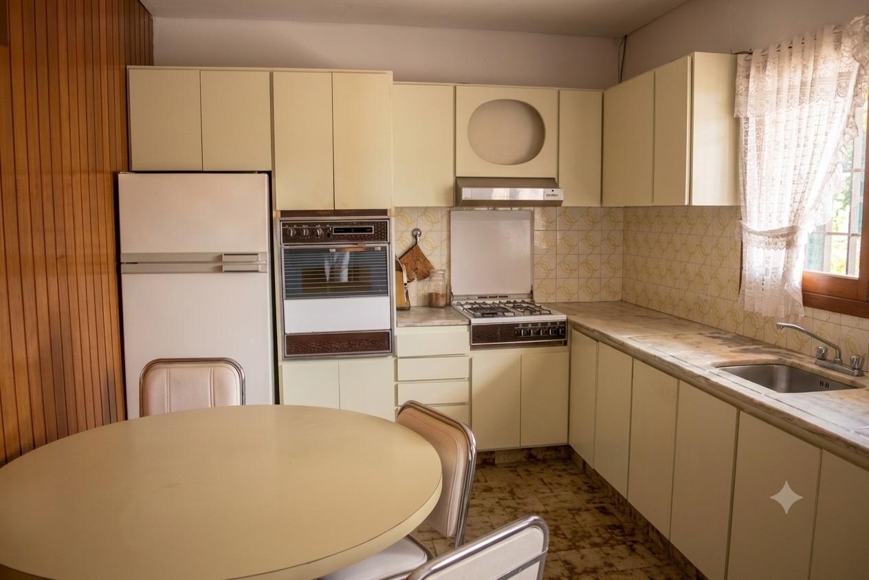 Foto de Casa de 5 ambientes con cochera en venta, en Martinez, imagen 4