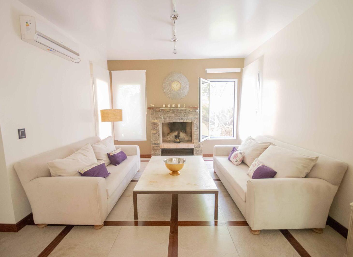 Foto de Casa de 5 ambientes con dependencia de servicio en venta, en Martínez., imagen 2
