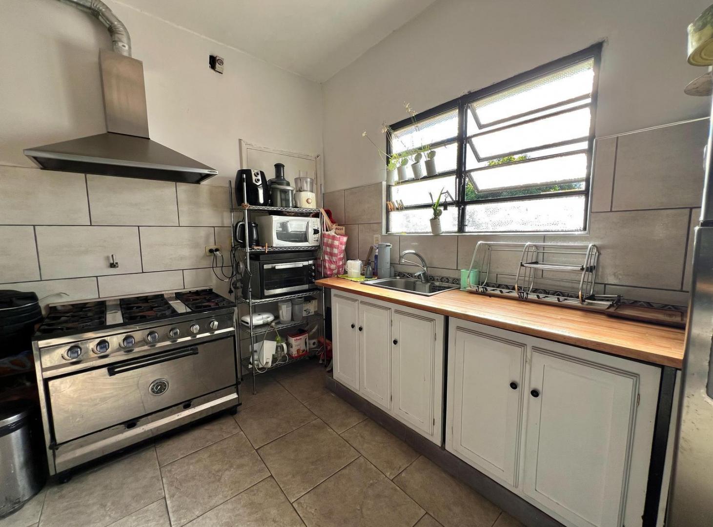 Foto de Casa 6 ambientes en venta con cocheras en Olivos, imagen 4
