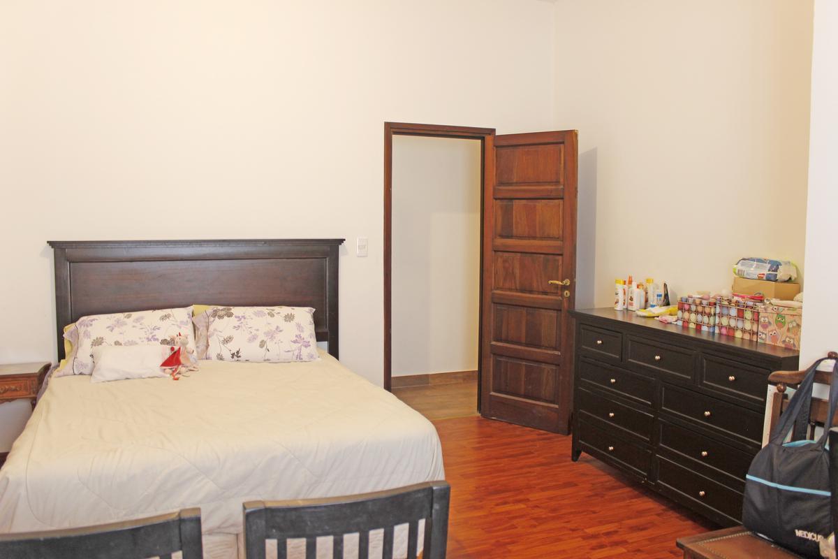 Foto de Casa de 6 ambientes con cocheras en venta en San Isidro, imagen 5