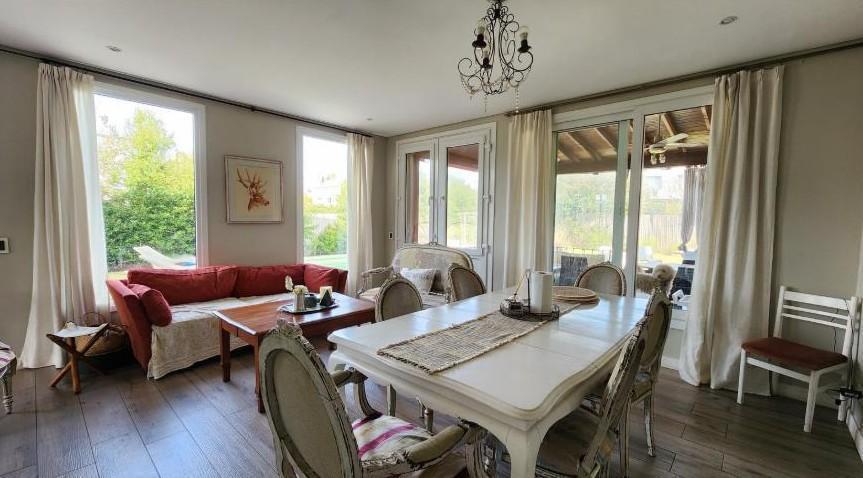 Foto de Casa 5 ambientes en venta en Barrio Cerrado La Damasia, imagen 4