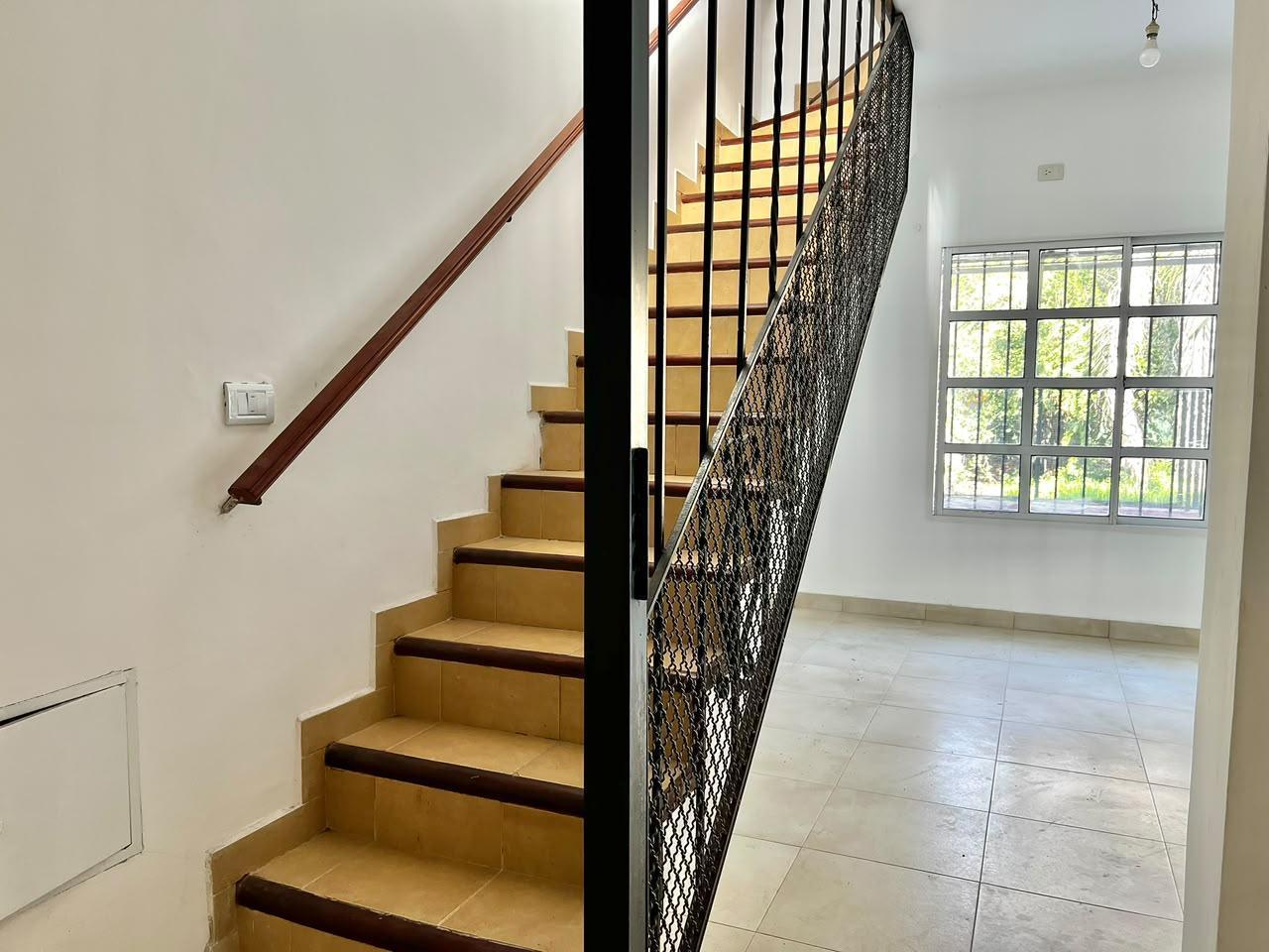 Foto de Casa 4 ambientes en venta en Martinez, imagen 4
