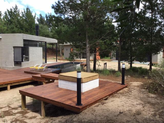 Foto de Casa de 5 ambientes en venta en barrio Costa Esmeralda - Pinamar, imagen 3