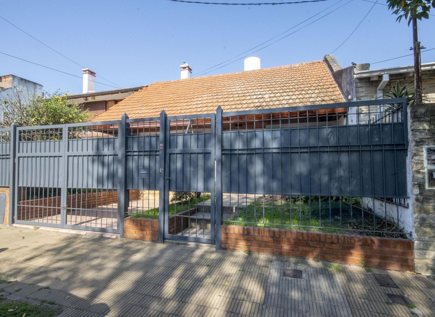 Foto de Casa de 6 ambientes en venta, en Martínez., imagen 2