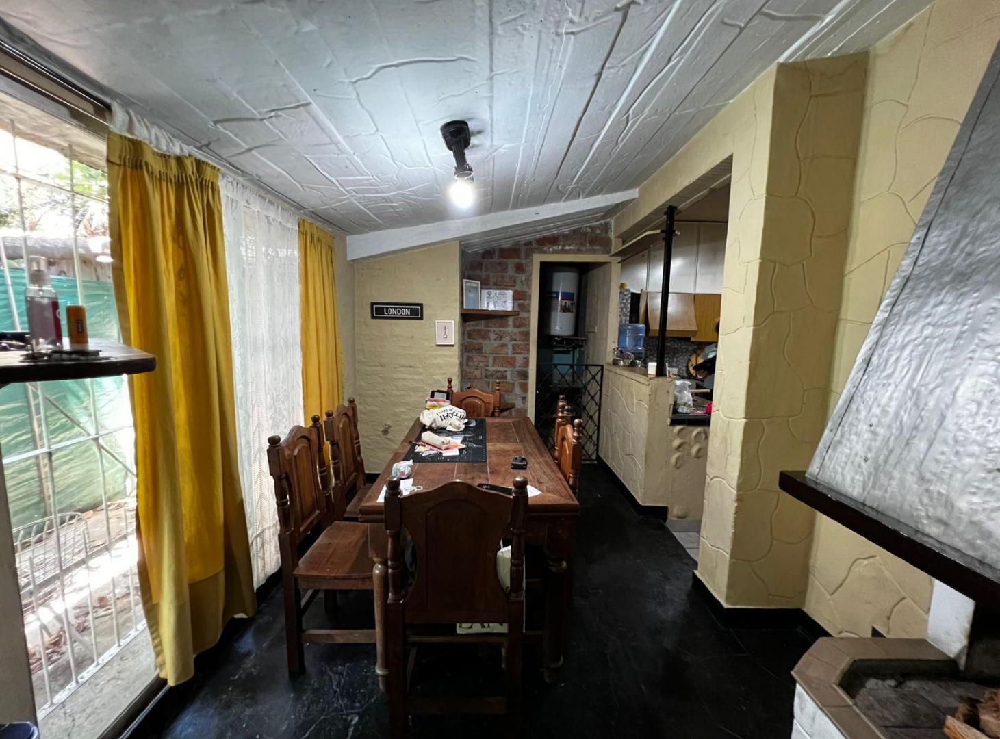 Foto de Casa de 4 ambientes con doble cochera en venta en Martinez, imagen 3