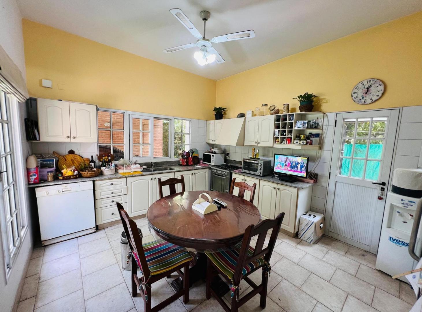 Foto de Casa 5 ambientes en Don Torcuato, en alquiler., imagen 5