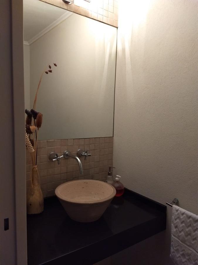 Foto de Excelente casa en venta 5 ambientes con cochera en Santa Maria de los, imagen 4