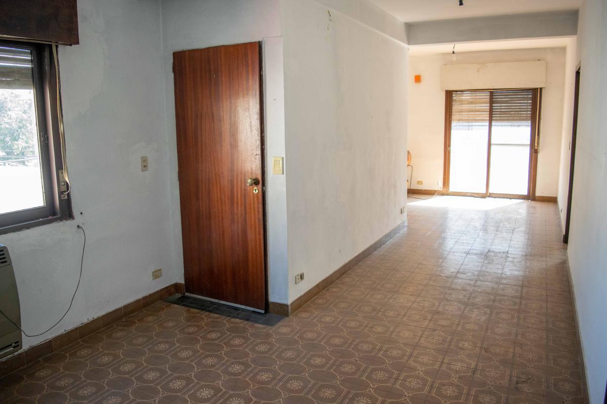 Foto de Casa de 3 ambientes con cochera en venta en Munro, imagen 4