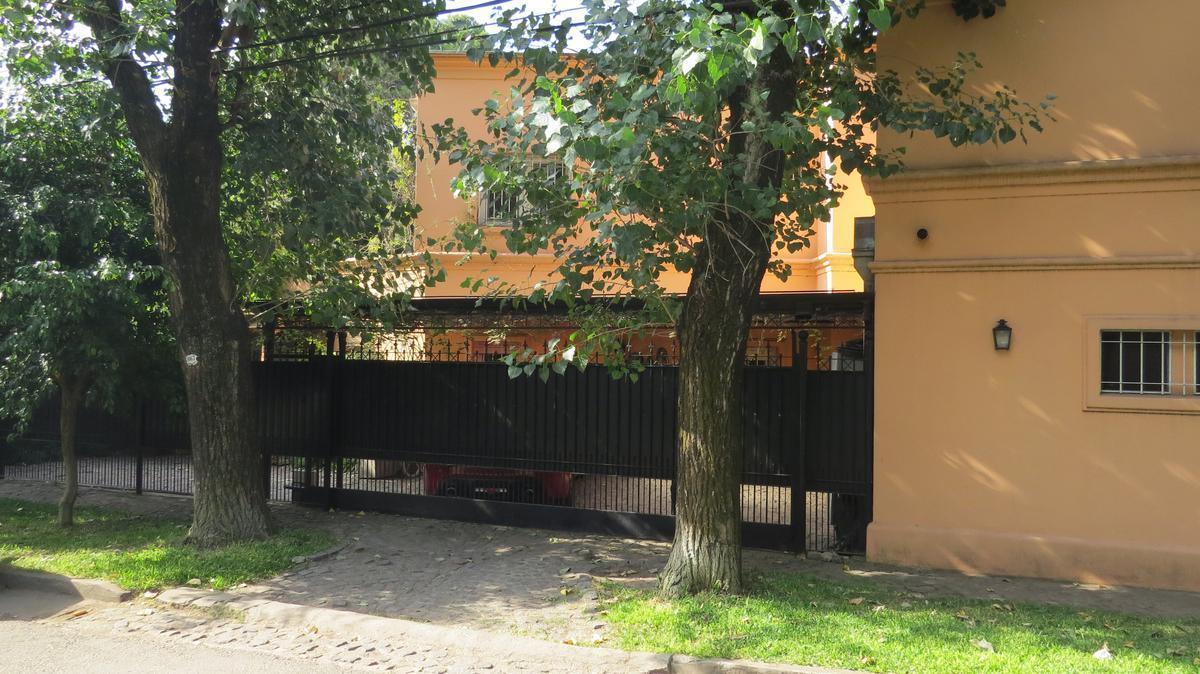 Foto de Casa de 6 ambientes en venta, en Las Lomas de San Isidro., imagen 2