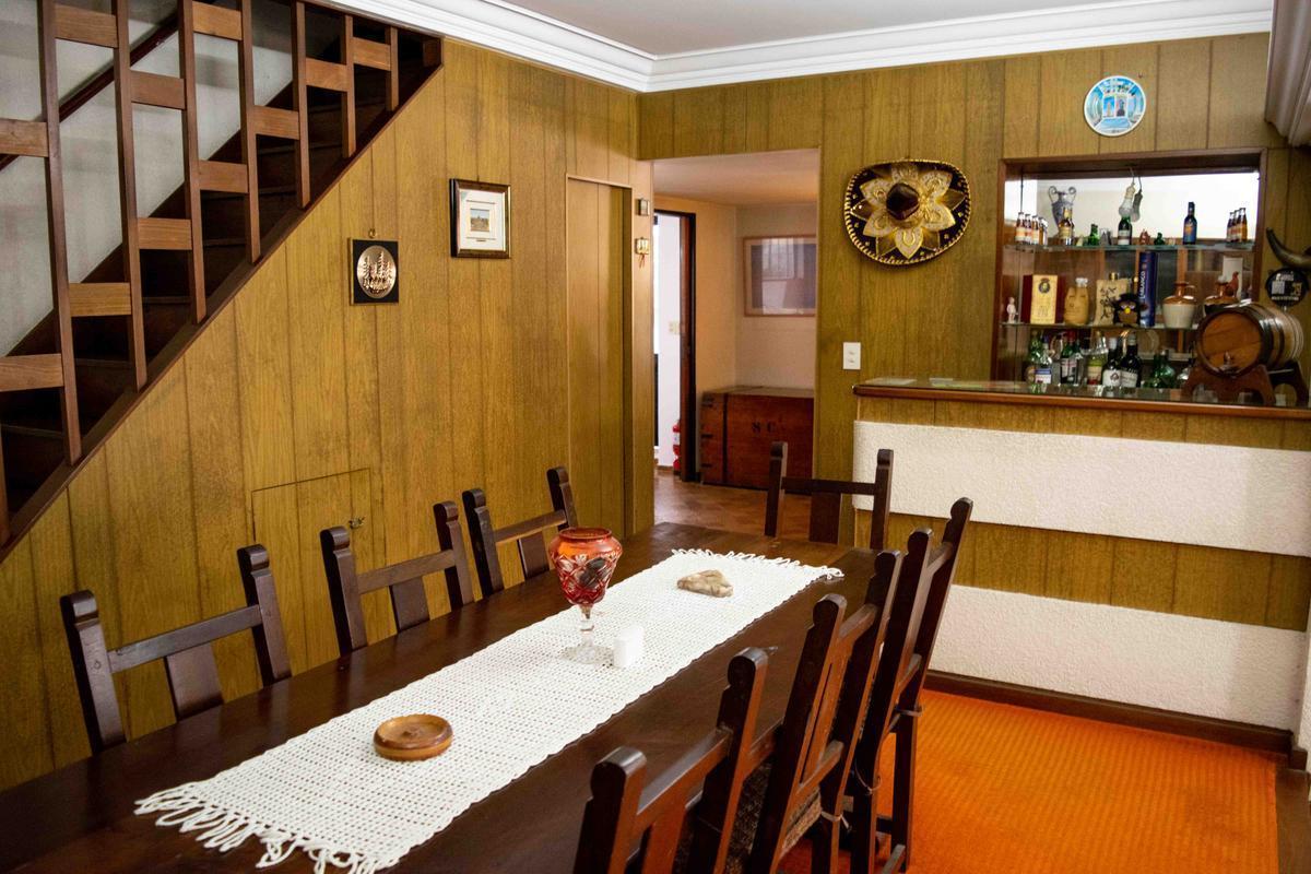 Foto de Casa de 4 ambientes con dependencia en venta en Martínez, imagen 3