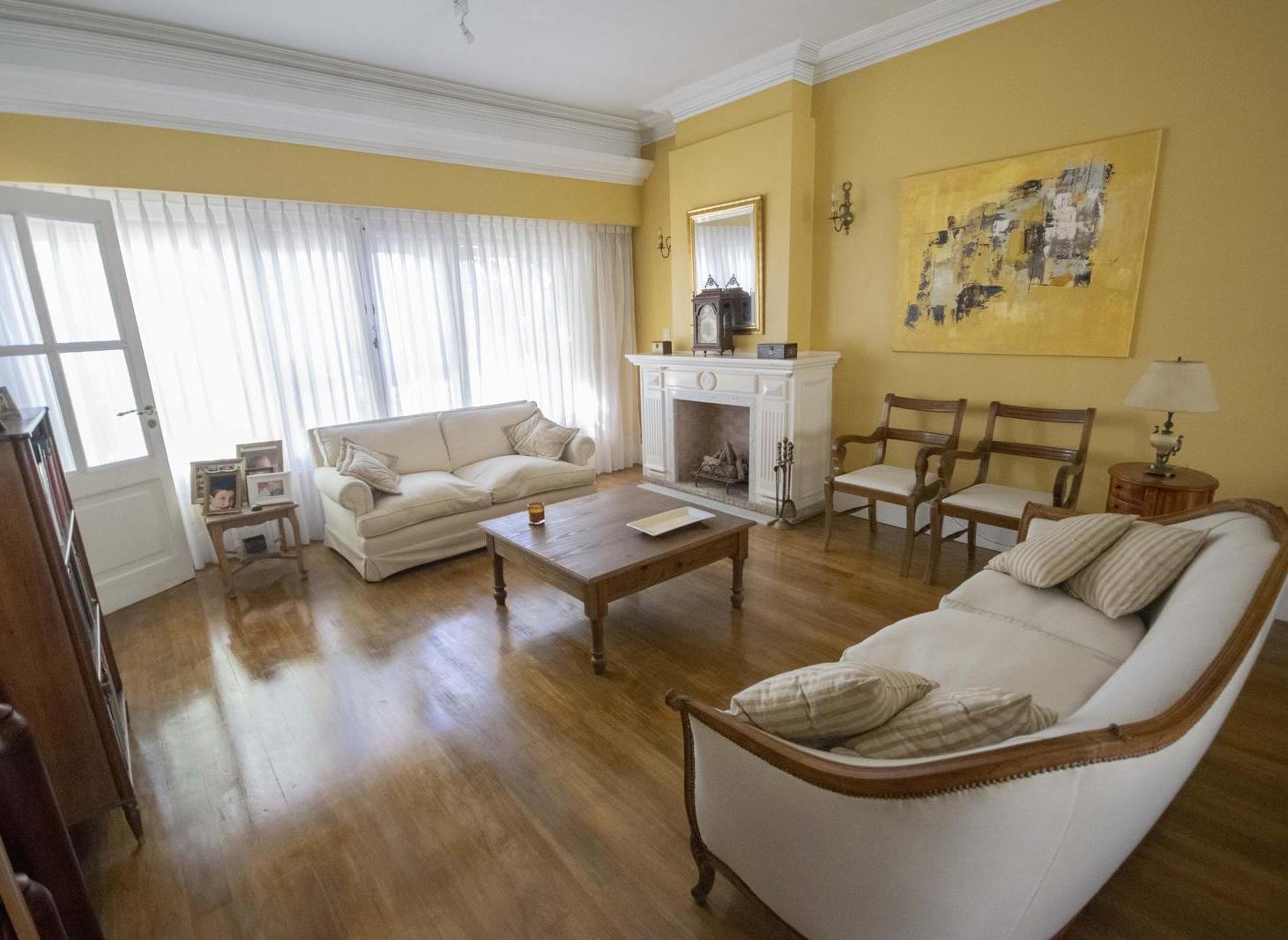 Foto de Casa 5 ambientes en venta en Olivos, imagen 1