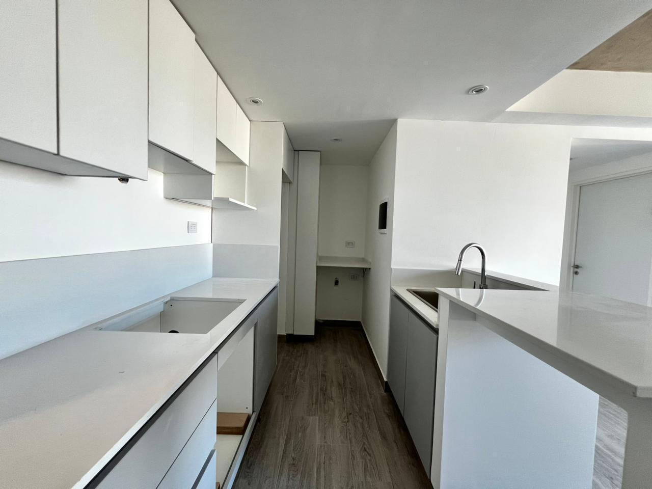 Foto de Departamento de 2 ambientes en venta, en Vicente López, imagen 2