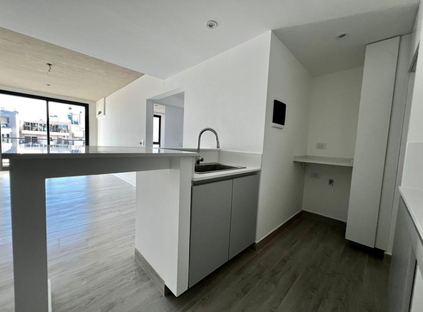 Foto de Departamento de 2 ambientes con balcón en venta a estrenar, en Vicente, imagen 4