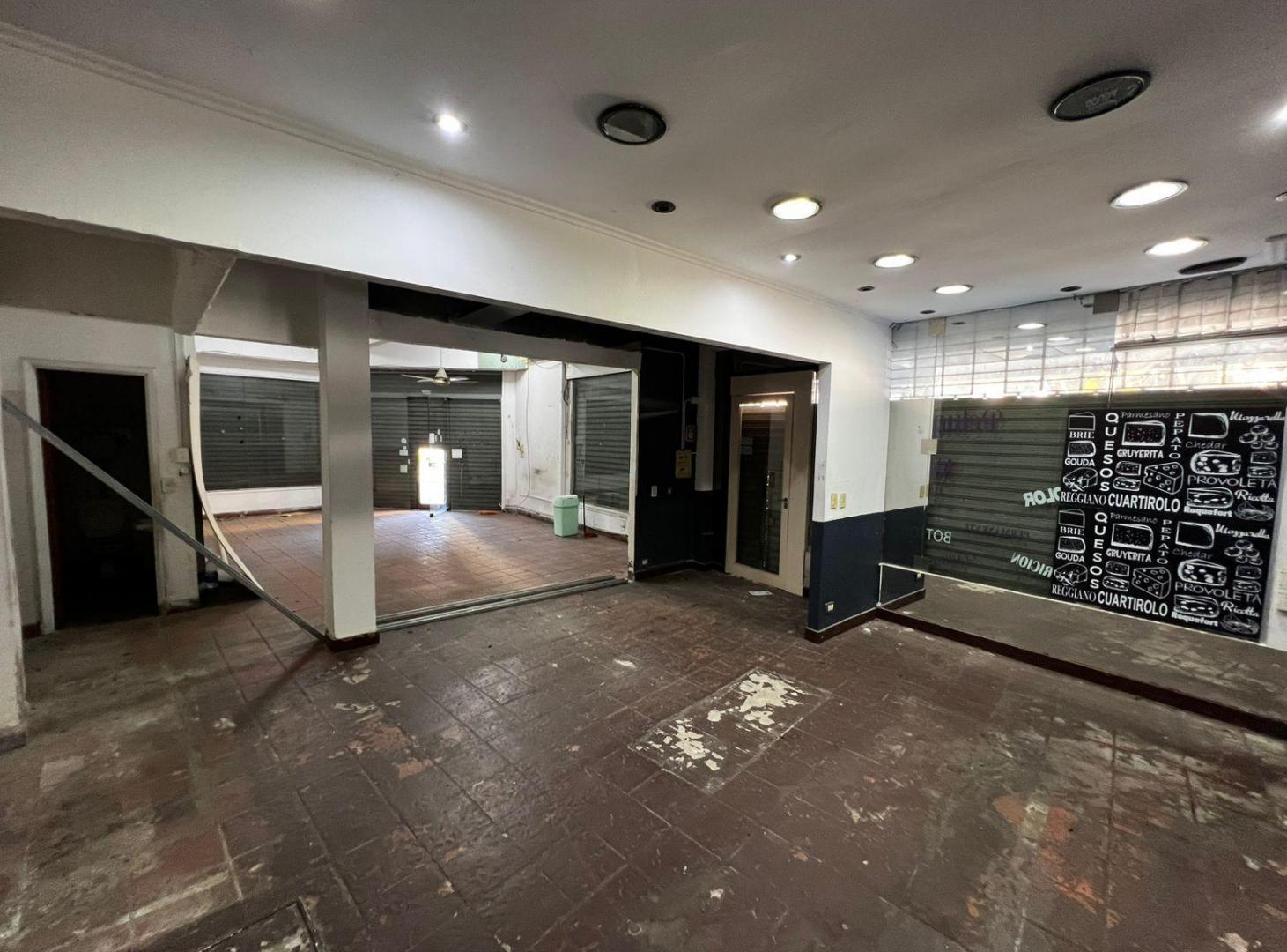 Foto de Local dos ambientes en Venta – Esquina Gral. Guido y Av. Rolón – San, imagen 2