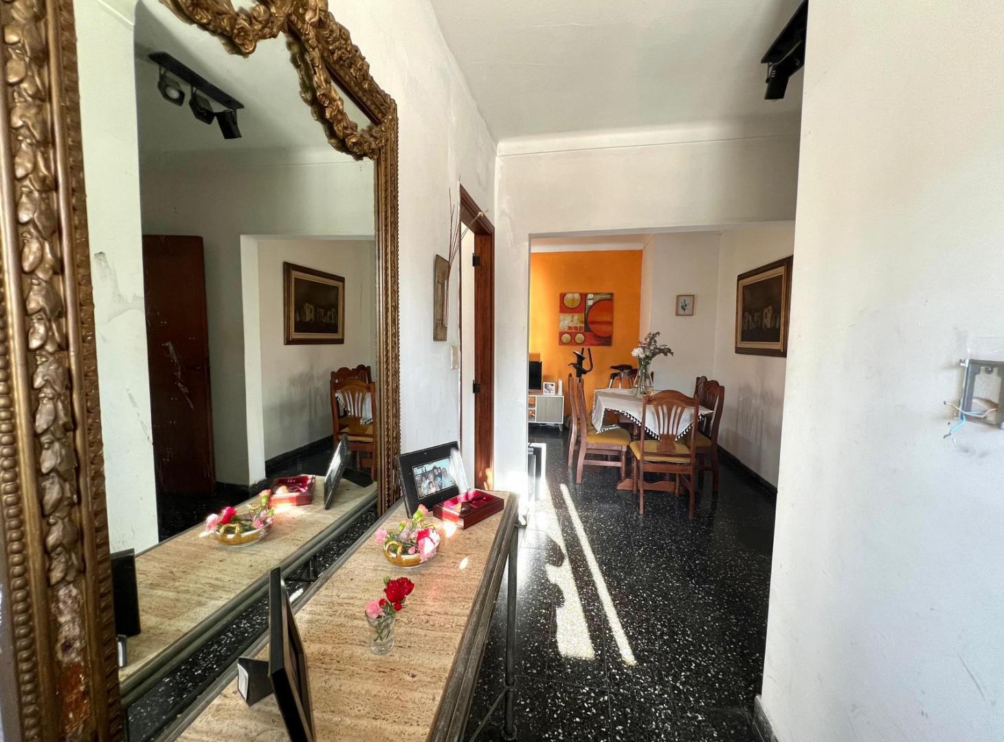 Foto de Casa de 4 ambientes en venta en San Isidro, imagen 2