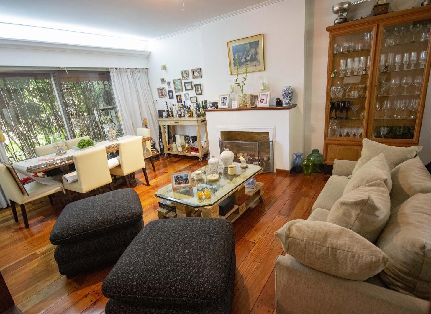Foto de Casa de 5 ambientes con cochera y dependencia de servicio en venta en, imagen 3