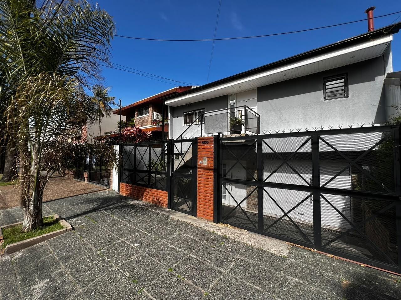 Foto de Casa 4 ambientes en venta en Martínez, imagen 3