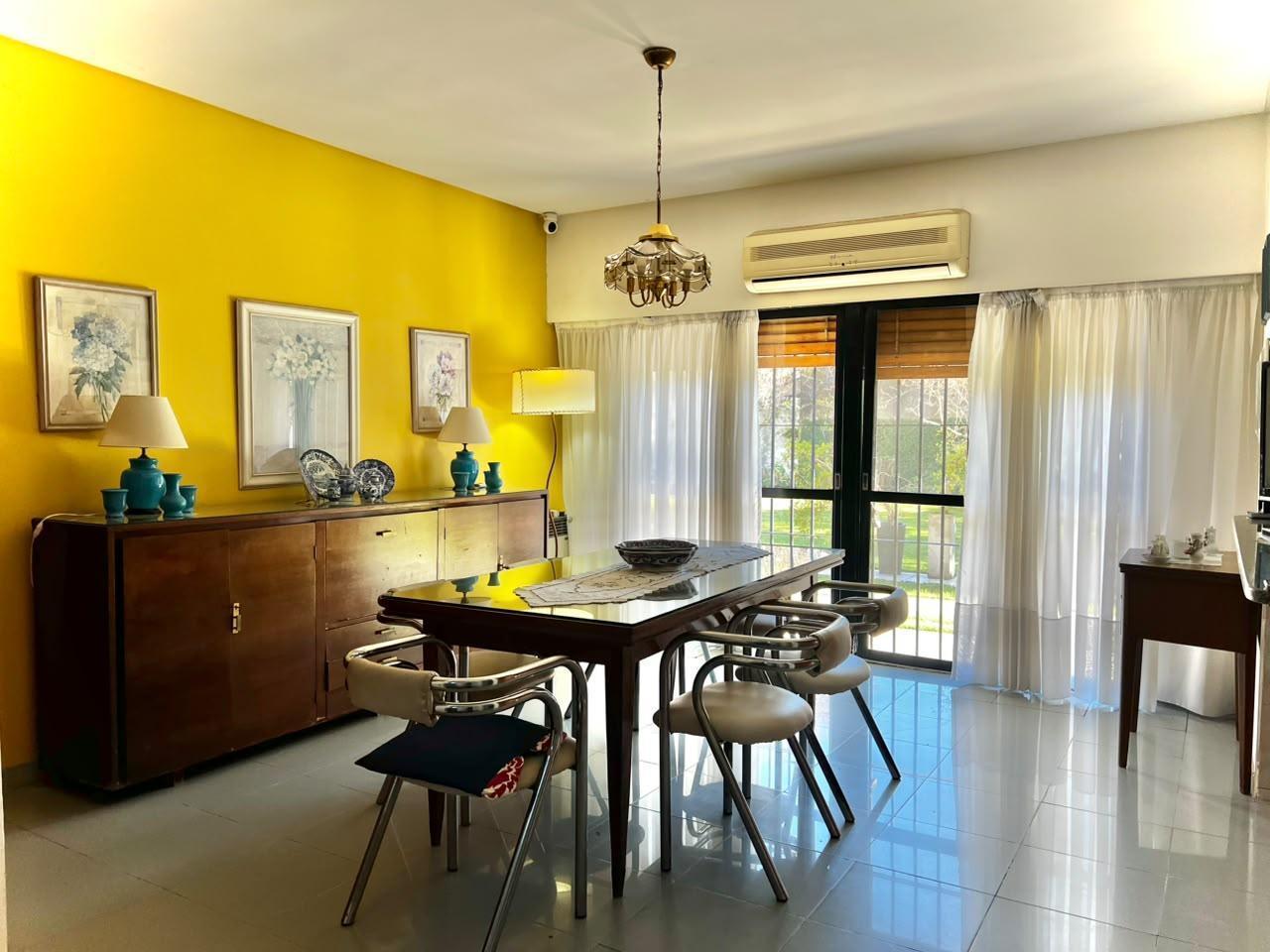 Foto de Casa de 5 ambientes con escritorio y cochera en venta en Martinez, imagen 5
