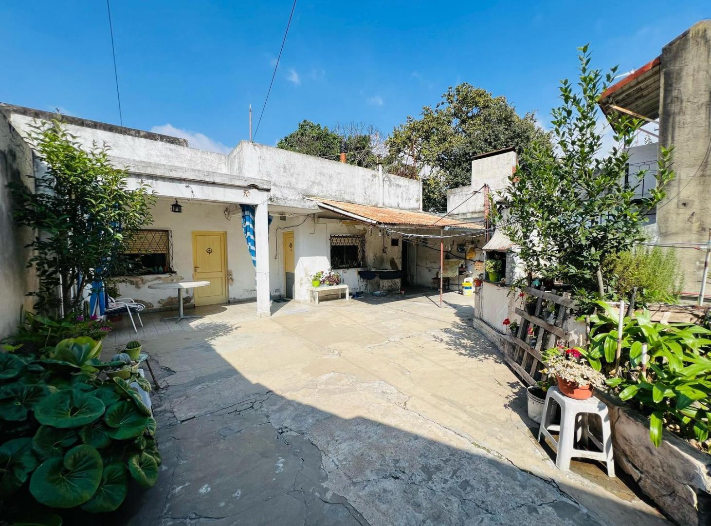 Foto de Casa a refaccionar en venta en Martinez, imagen 3