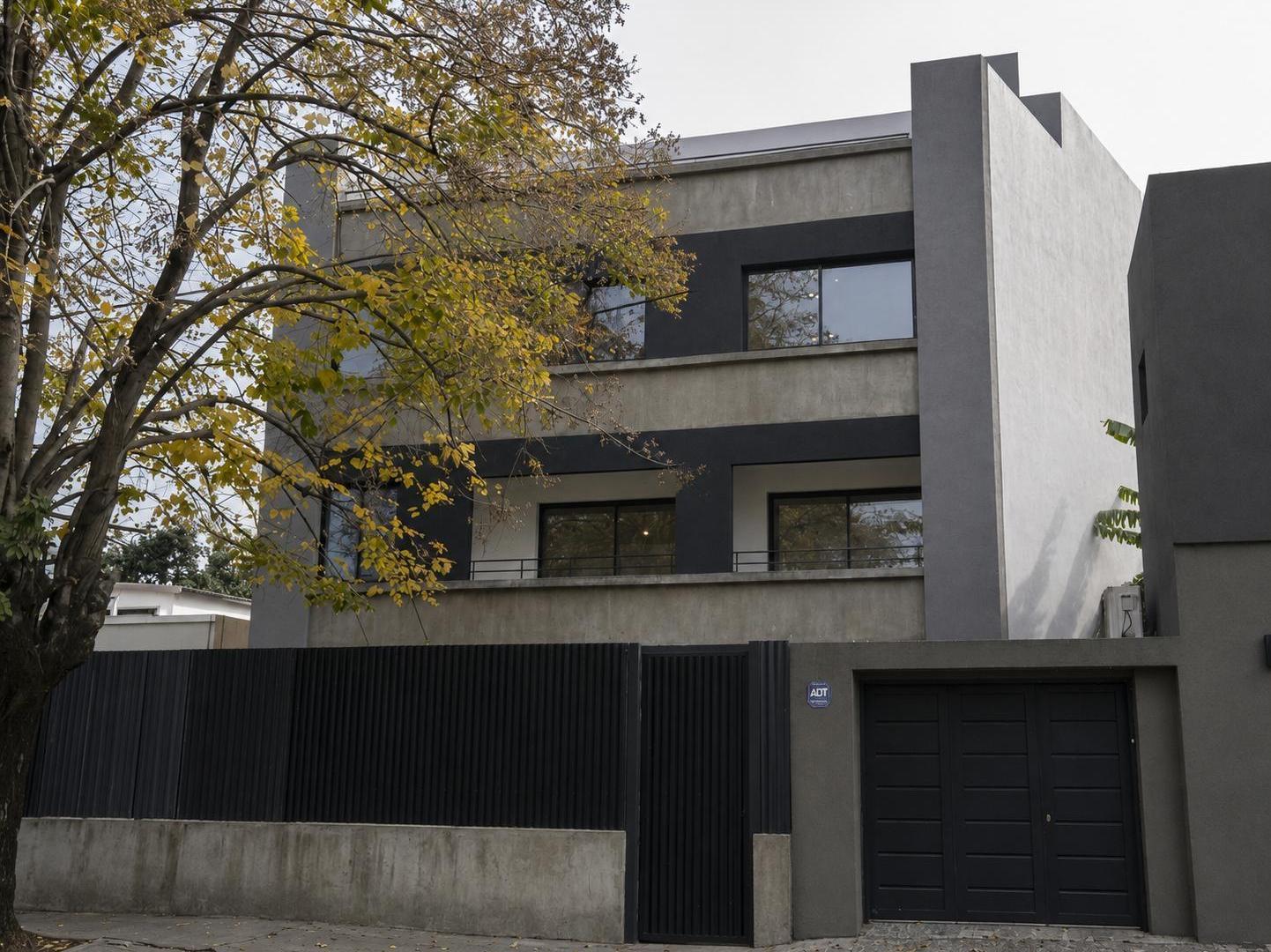 Foto de Departamento de 3 ambientes con cochera en venta en Olivos, imagen 5