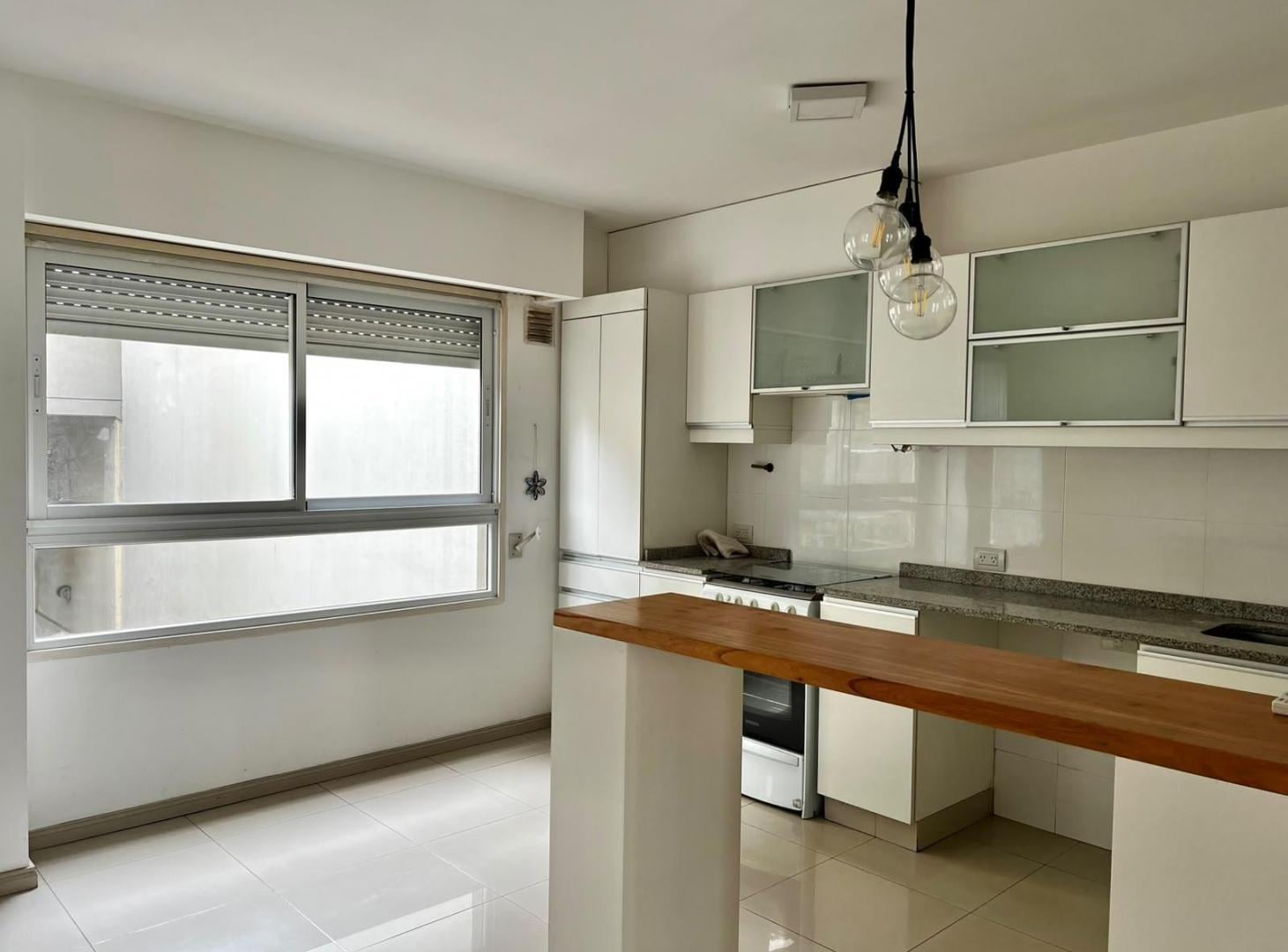 Foto de Departamento alquiler en Martinez semipiso 3 ambientes cochera, imagen 3
