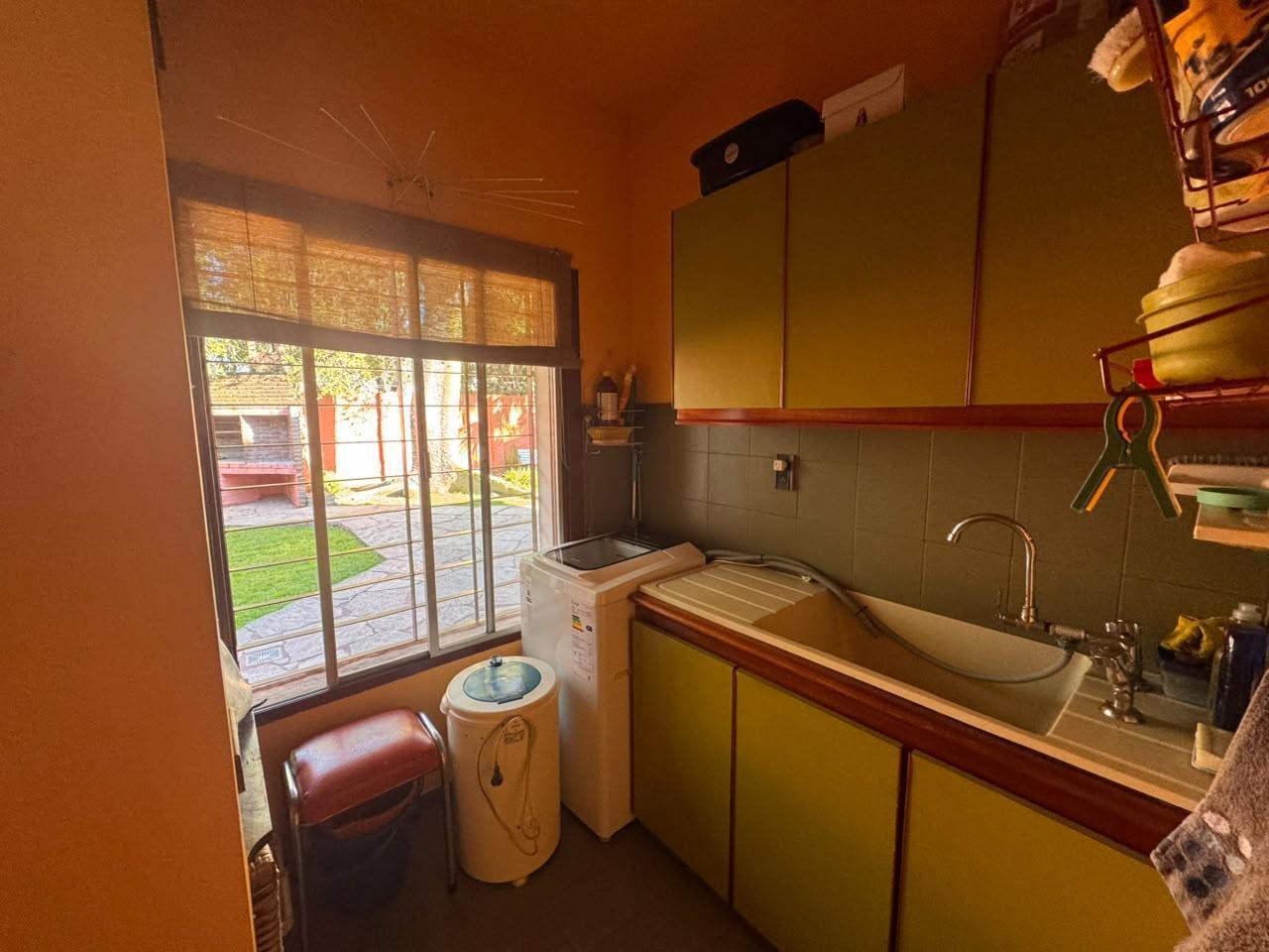 Foto de Casa 3 ambientes en venta en Villa Adelina, imagen 4