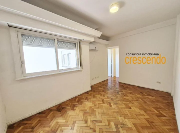 Departamento 2 ambientes. | Av. Juan B. Justo 3782 1