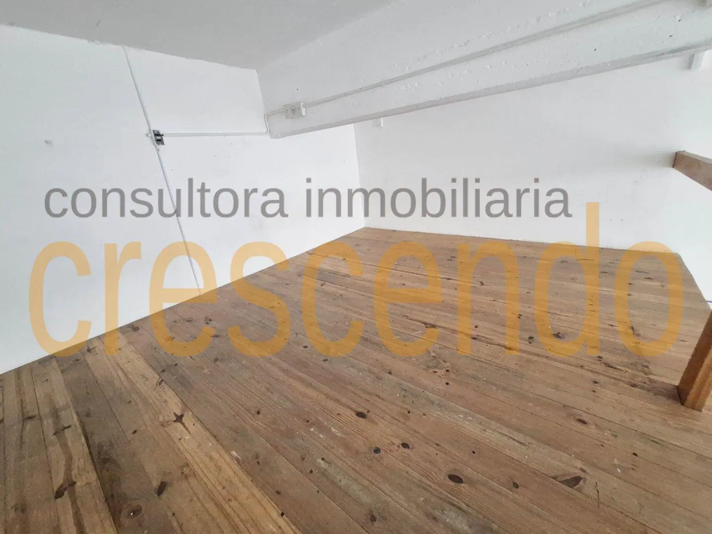 Local . | Av San Martin 3037 5