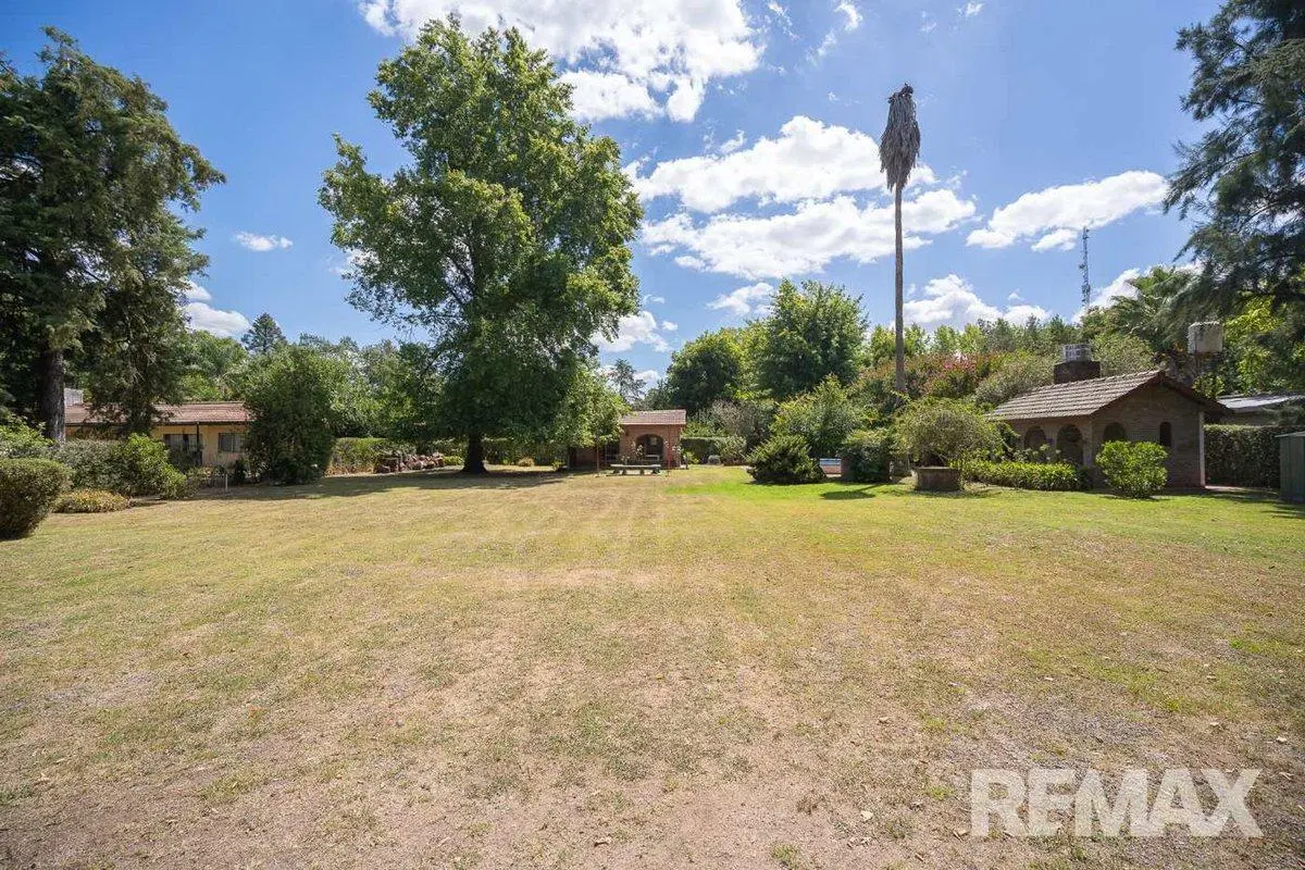 Venta casa 2 amb con pileta y quincho - El Remanso 4