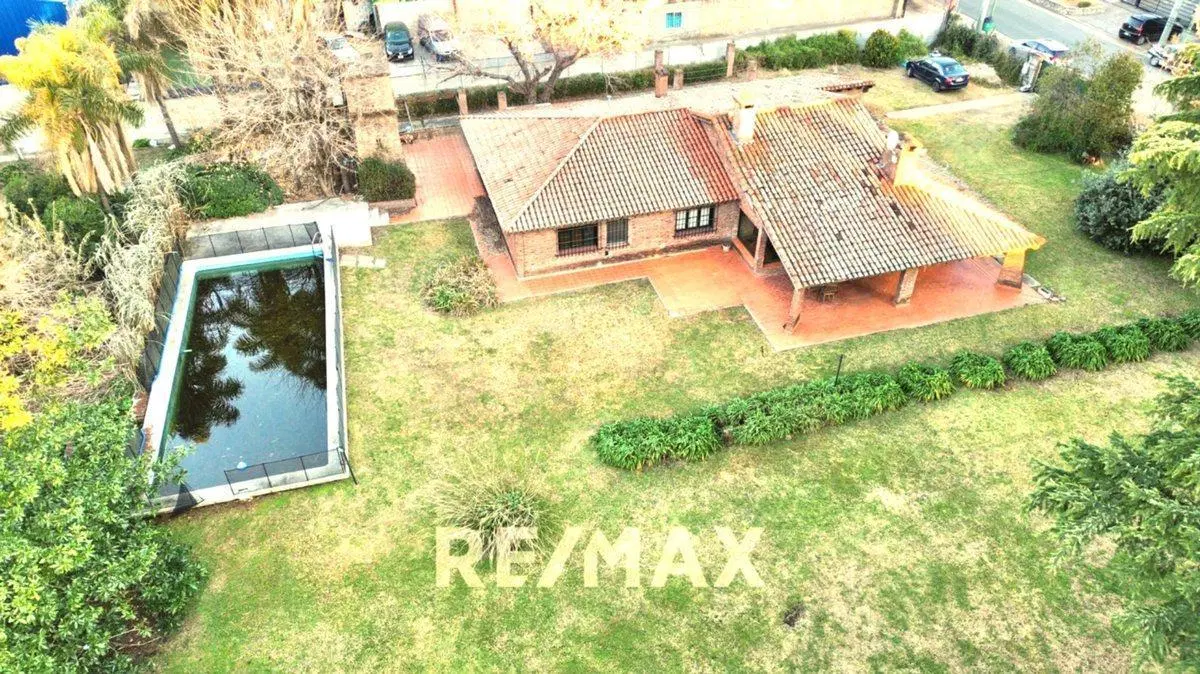 Quinta 3547m² con Casa y Pileta 75m²  Tortuguitas 2