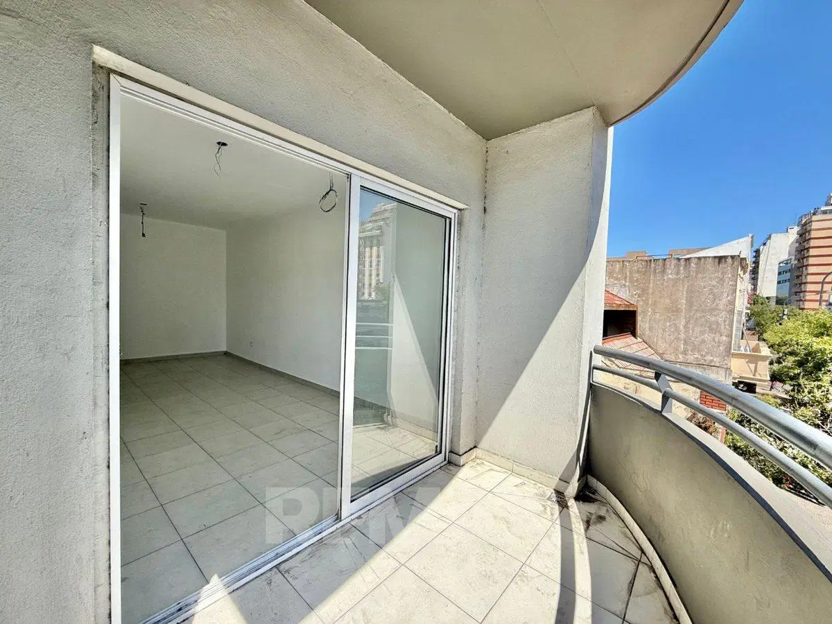 Venta depto 3 amb estrenar balcon patio p.patricio 3
