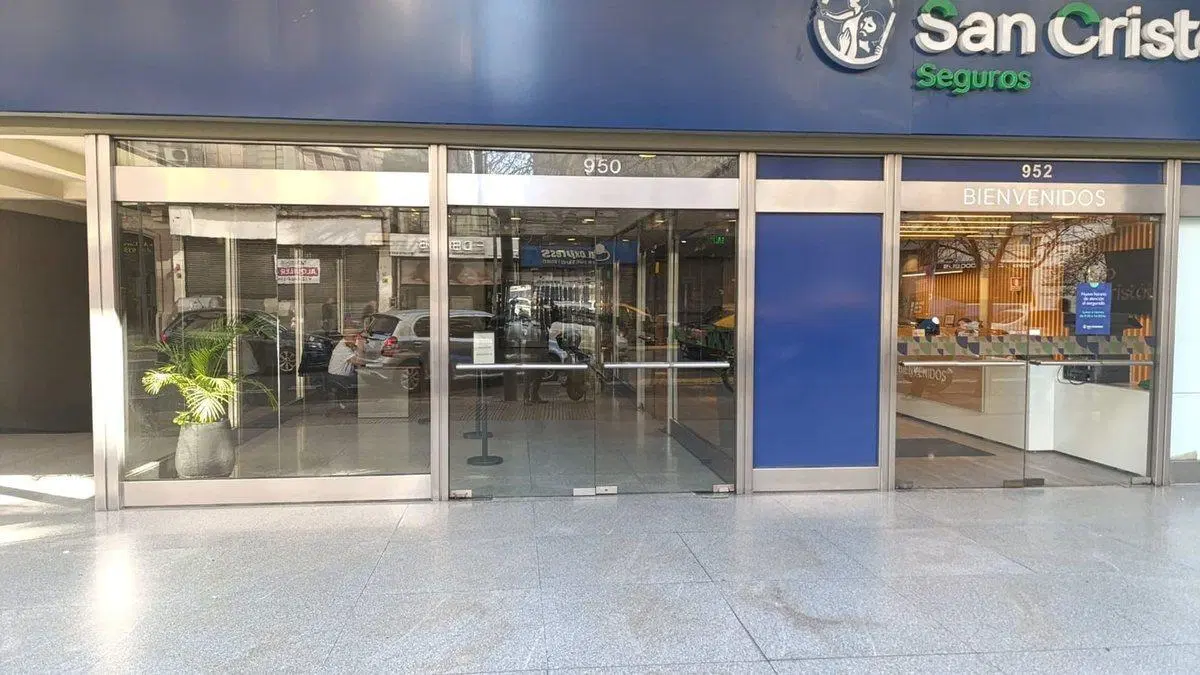 Venta Cochera en San Nicolas Cordoba 948 1er SS 5