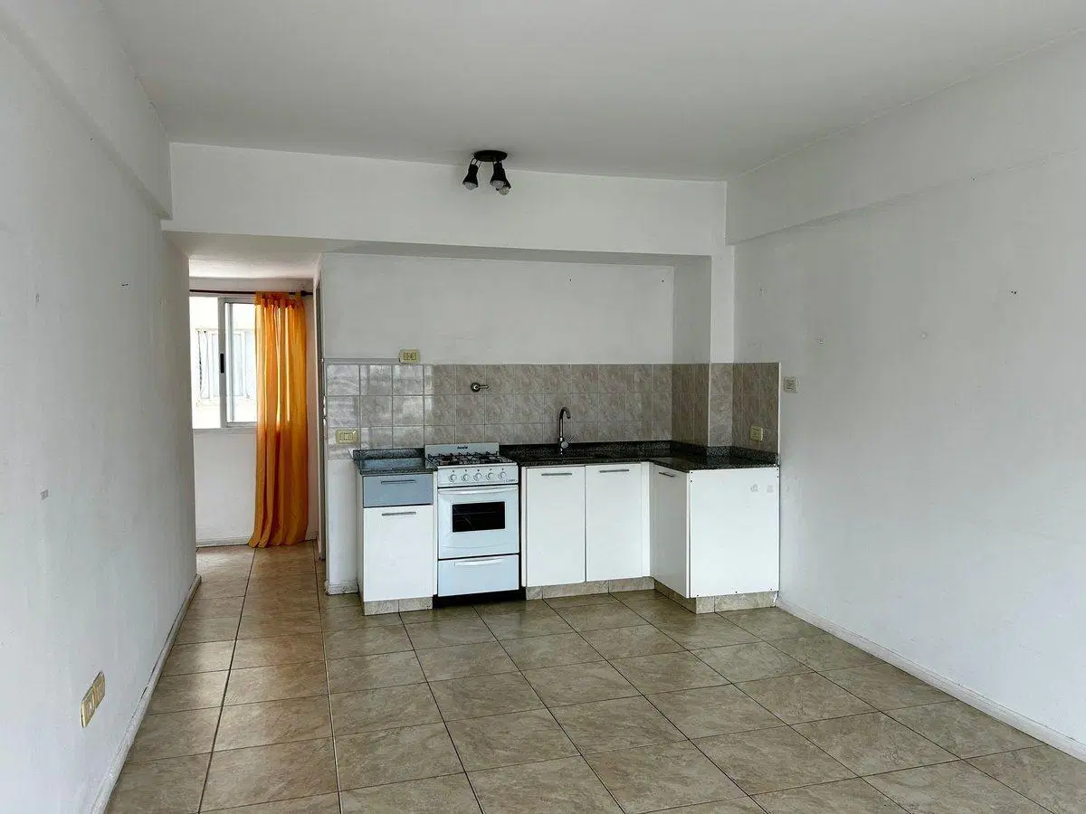 VENTA MONOAMB CON LAVADERO   BAULERA SAN CRISTOBAL 2