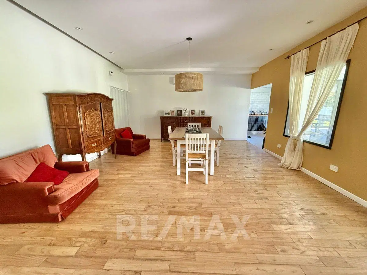 Alquiler CASA 4 DORM RETASADA HARAS DEL SOL, PILAR 3