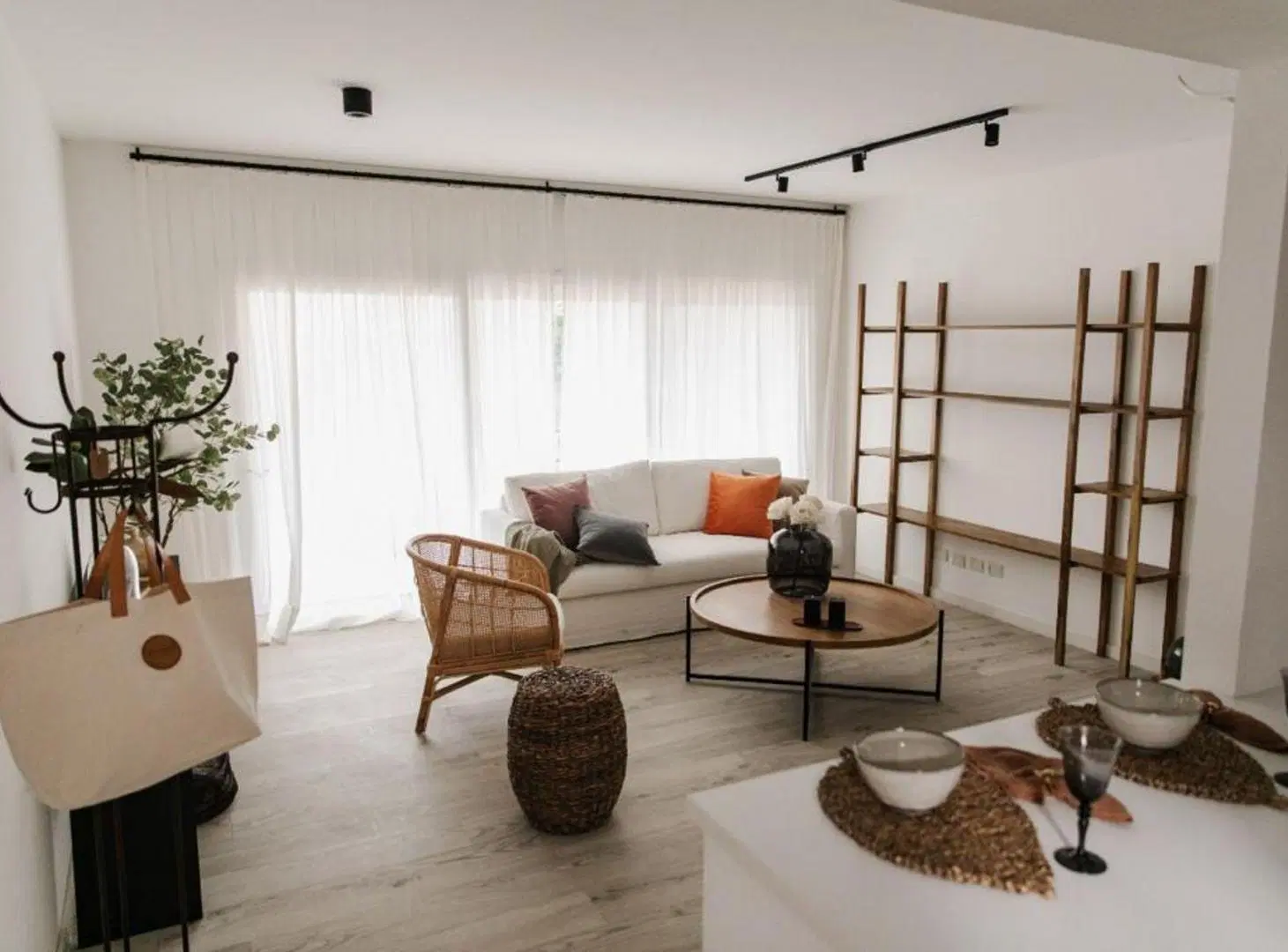 Venta Depto 3 amb con Jardin, Zug Caamaño, Pilar 4