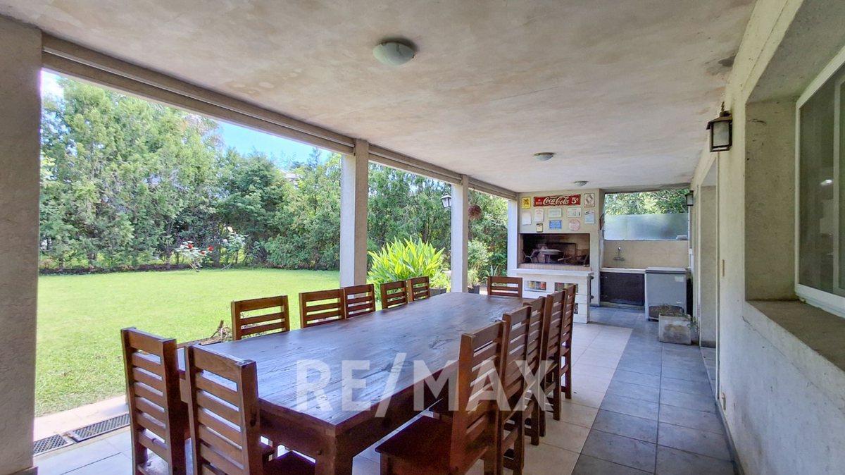 Venta casa Sausalito 4 dorm jardin seguridad Pilar