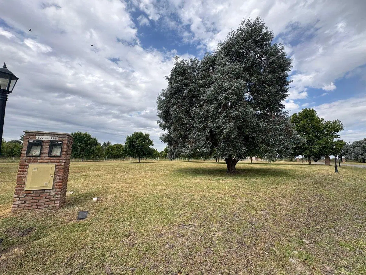 LOTE EN VENTA BARRIO MIRABOSQUES CARDALES ETAPA II 4