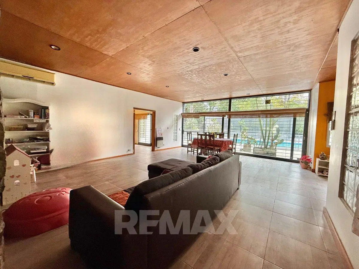 VENTA CASA QUINTA LA LONJA EXCELENTE UBICACION 3