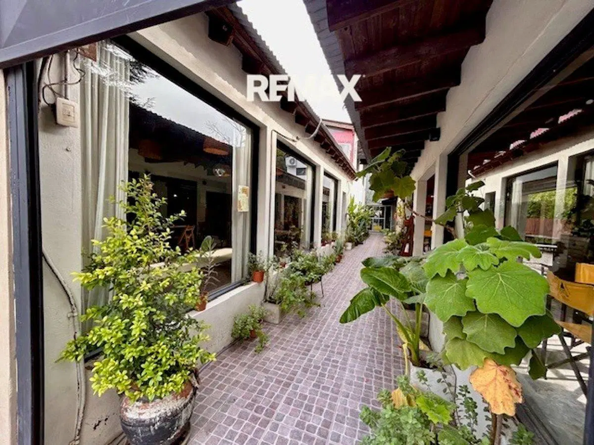 Venta Local Pilar apto gastronómico + otros rubros 4