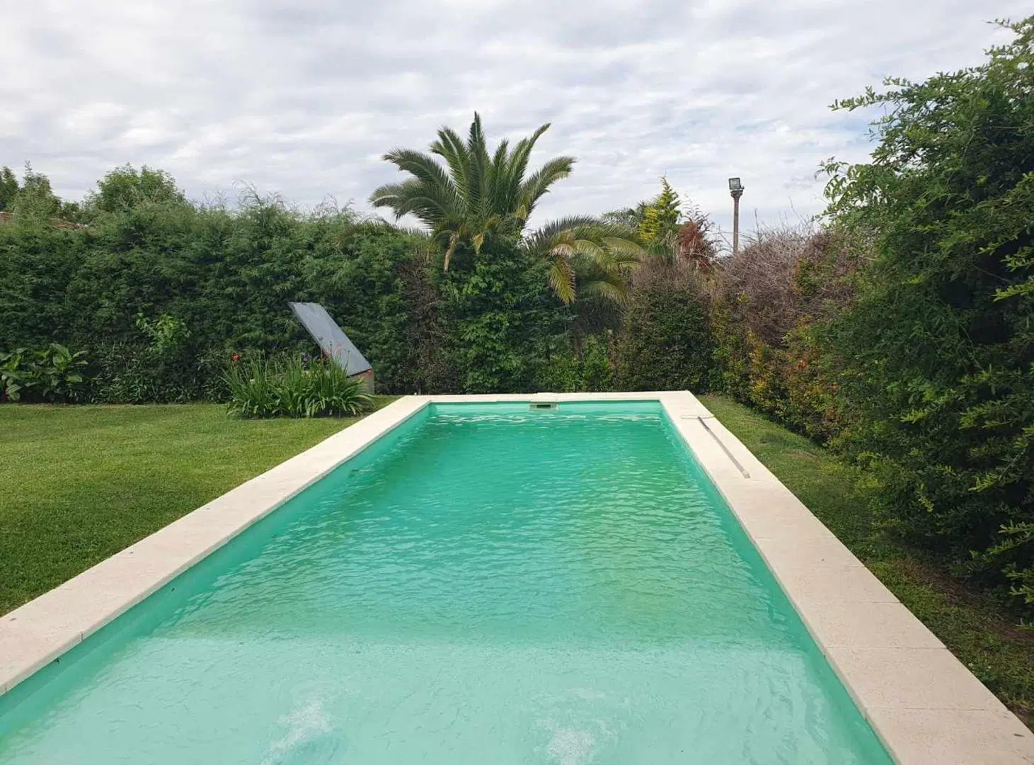 VENTA CASA 5 AMB. B° LOS JAZMINES PILAR DEL ESTE 3