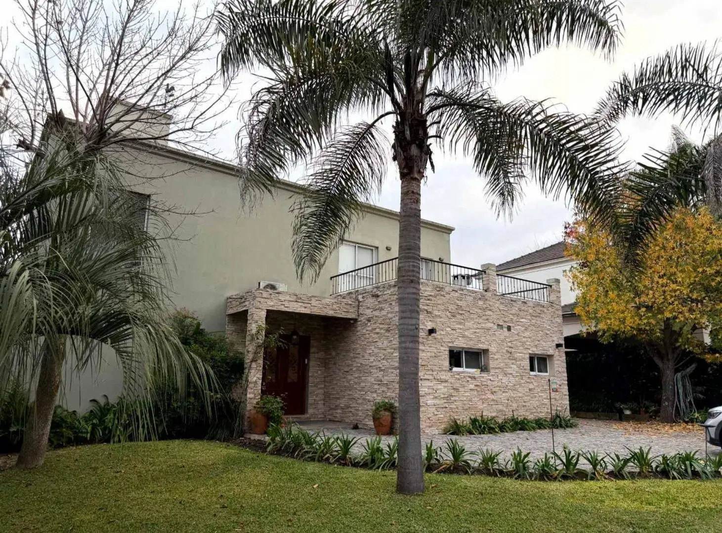 VENTA CASA 4 AMB. B. LOS POTRILLOS FATIMA PILAR 3