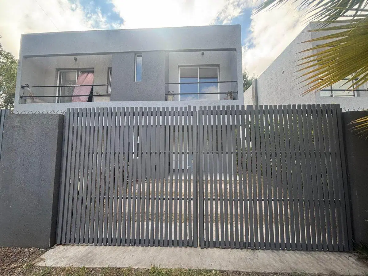 VENTA DUPLEX PILAR 3 AMB BALCON COCHERA M. ALBERTI 4