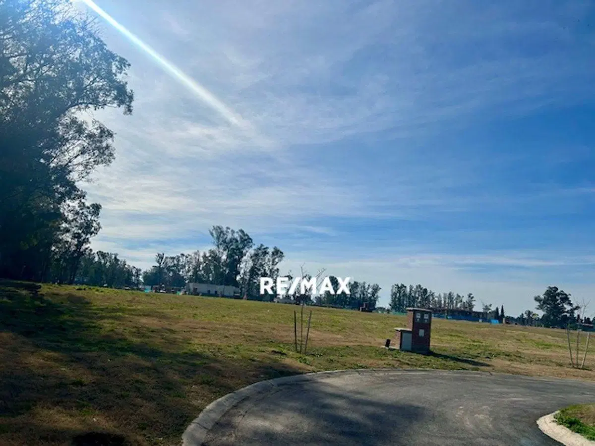 Lote Venta Santa Sofía apto para construir 3