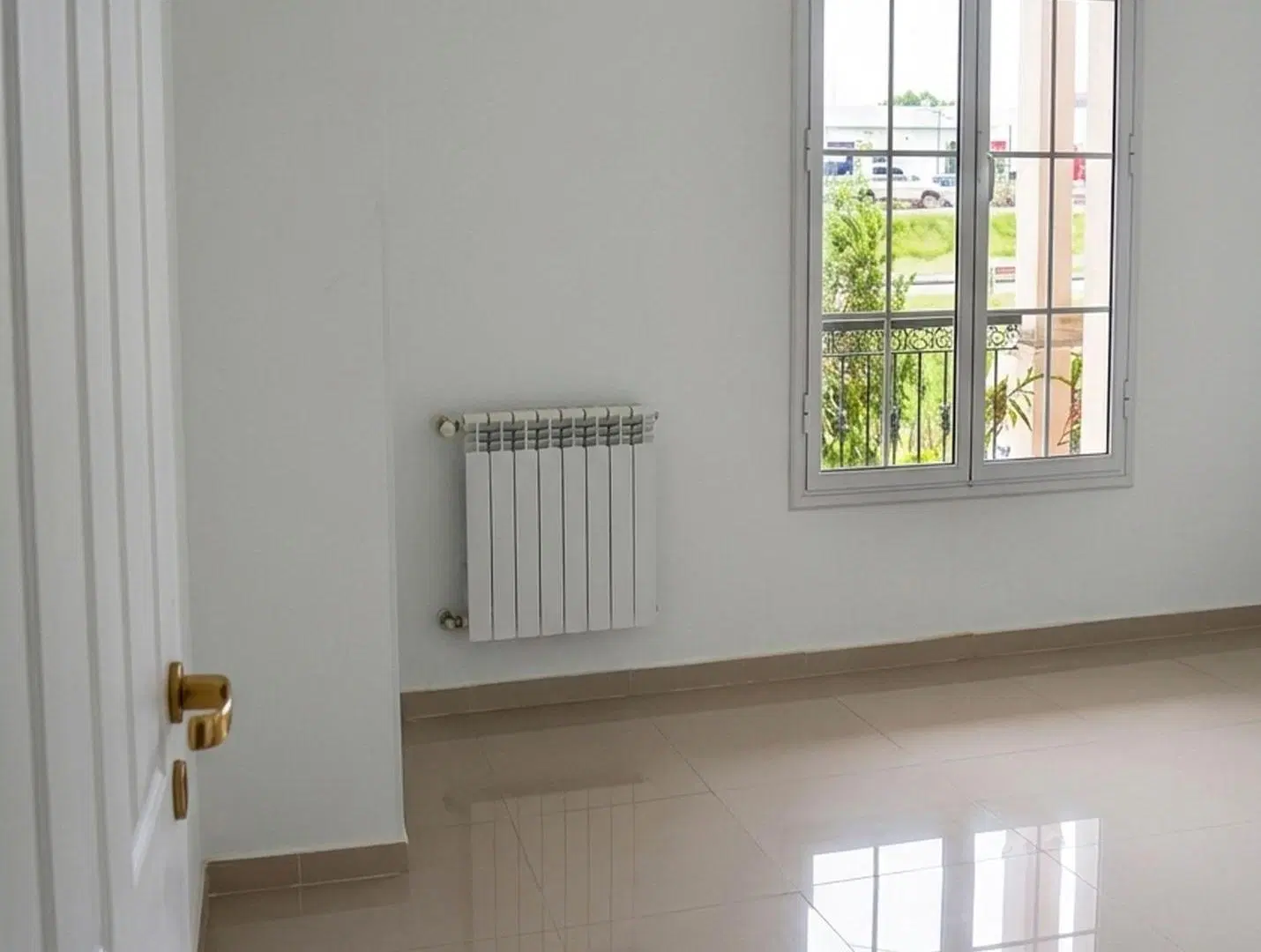 Alquiler Oficina 50m2 sobre Colectora Pilar km 50 5