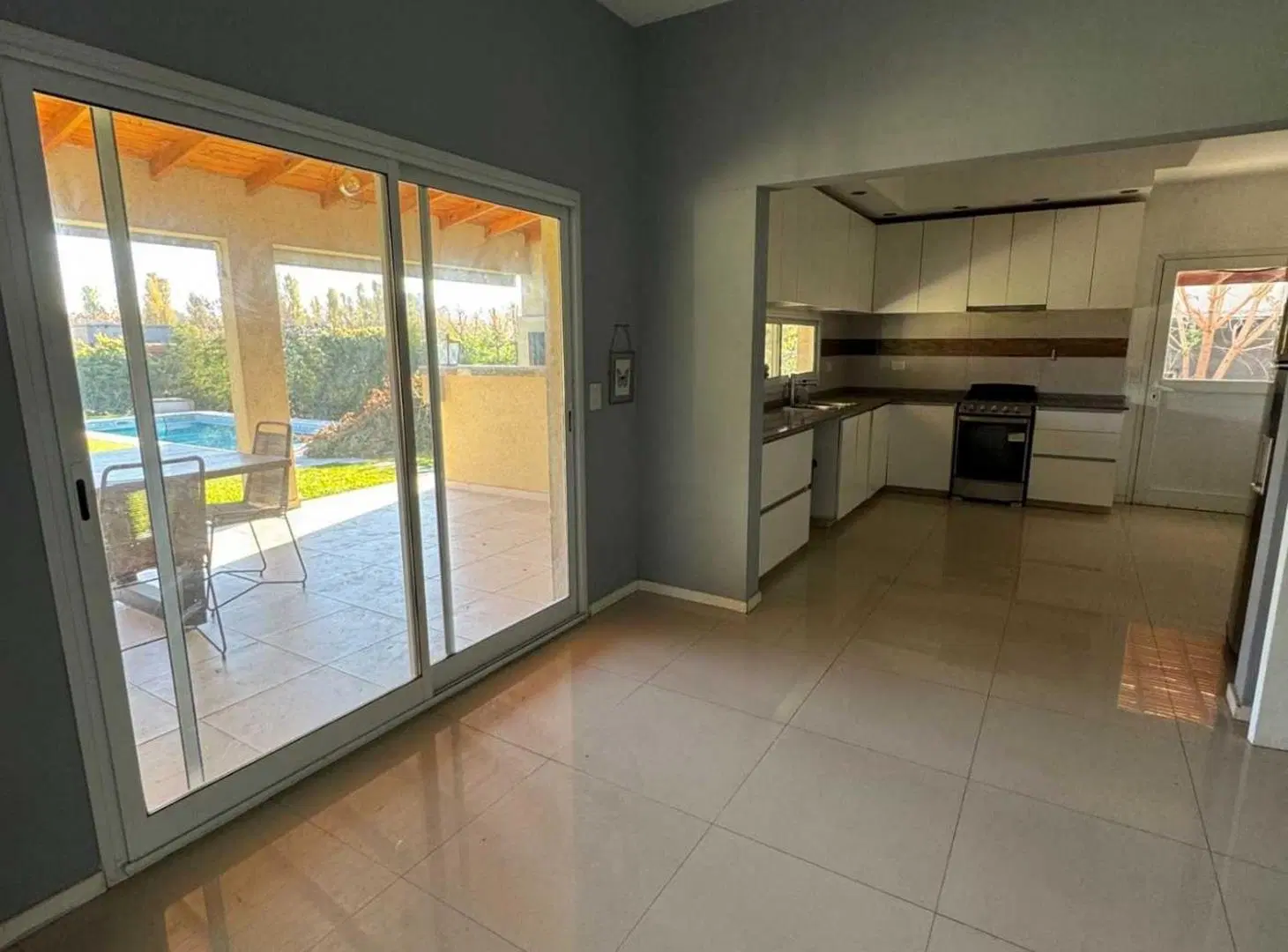 Casa en Venta |en Santa Guadalupe – Pilar del Este 5